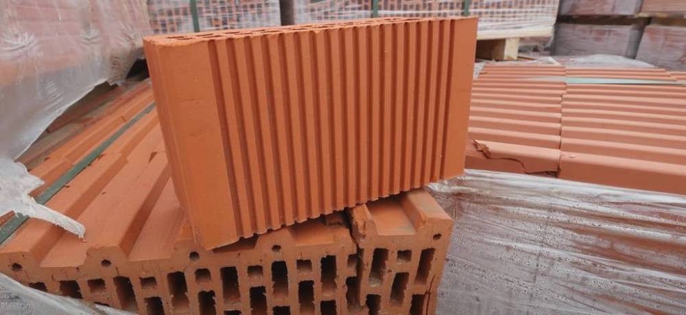 Поризованный керамический блок в Москве - Компания "МОСБЛОК"