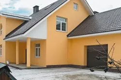 Дом из пеноблока отделанный штукатуркой