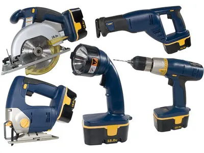 Инструменты для демонтажа стены