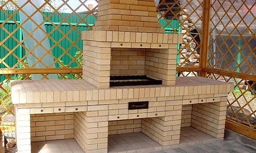 Кирпичный мангал Кирпичный мангал