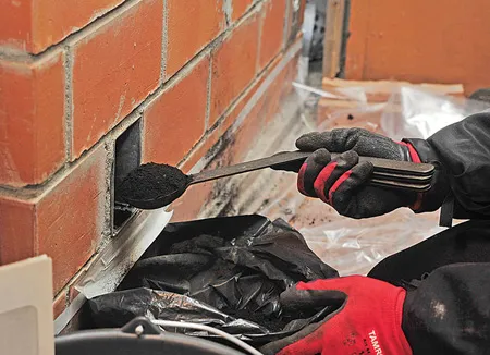 Чистка дымовых каналов от сажи